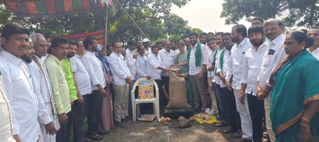చిత్తశుద్ధి లేని ప్రభుత్వంతో రైతులకు ఇబ్బంది : బోథ్ ఎమ్మెల్యే అనిల్ జాదవ్