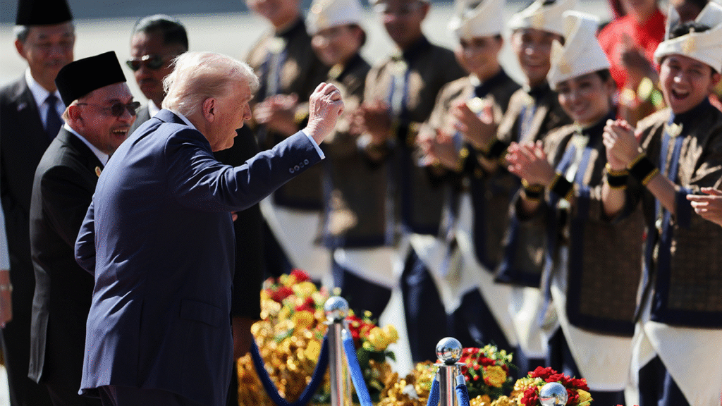 America president Donald Trump | స్టెప్పులతో అదరగొట్టిన ట్రంప్‌