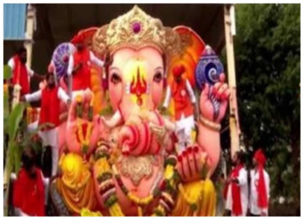 బాలాపూర్ గణనాథుని లడ్డూకు రికార్డు ధర.. రూ.39 లక్షలకు దక్కించుకున్న ప్రణీత్ రెడ్డి